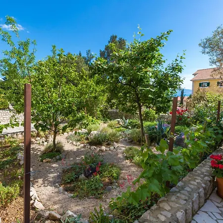 Akelava 5 - Hr-05548-05 By Interhome * Crikvenica